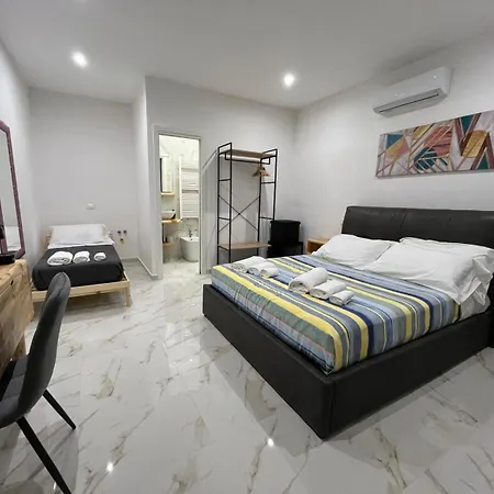 Roomsovama Guest house *