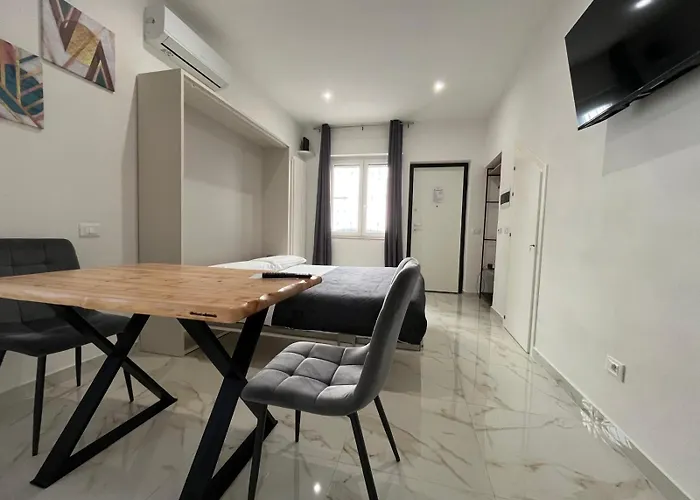 Roomsovama 3*